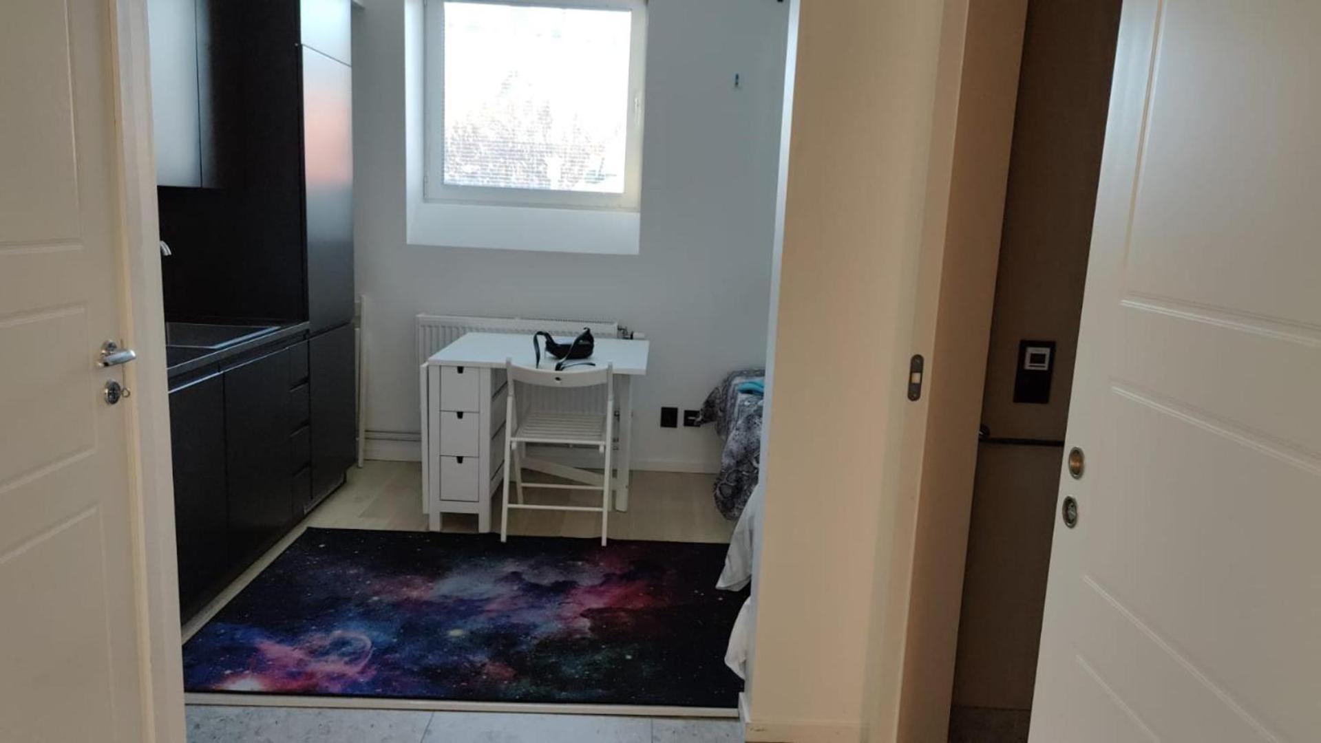 2- Bed Apartment In Солентюна Екстериор снимка